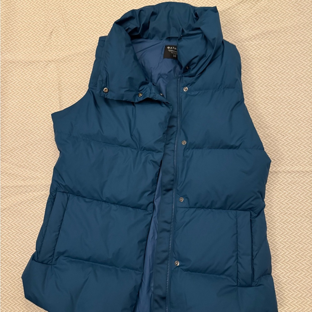 Athleta Women's Blue Puffer Vest